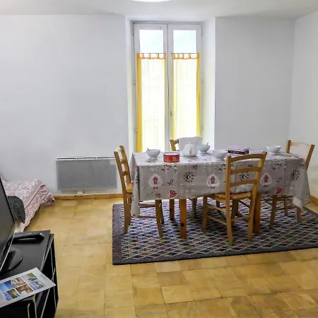 Apartamento L'univers By Interhome